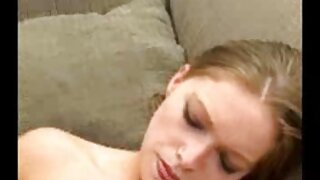 Busty babe-ը սիրում  ...